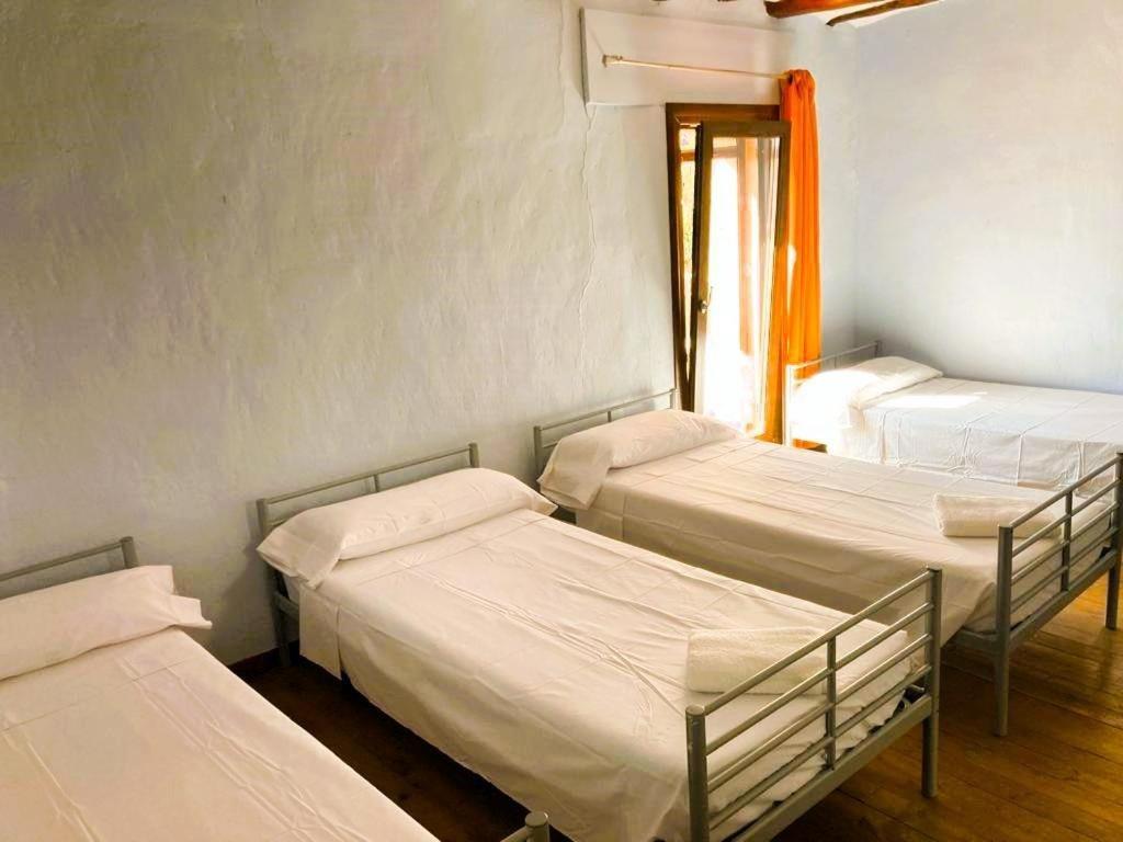 La Casa Magica Hostel Villatuerta Bagian luar foto