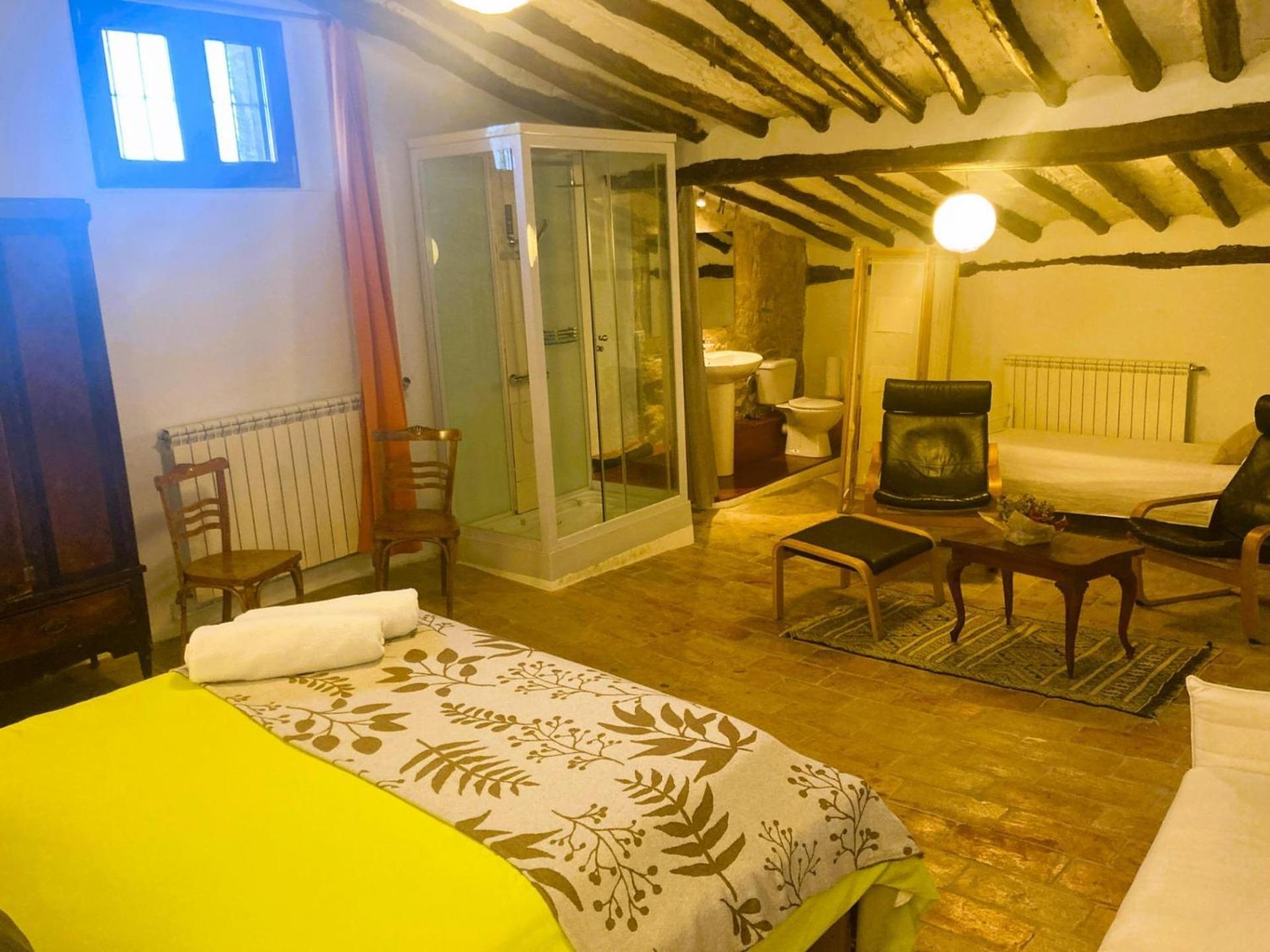 La Casa Magica Hostel Villatuerta Bagian luar foto
