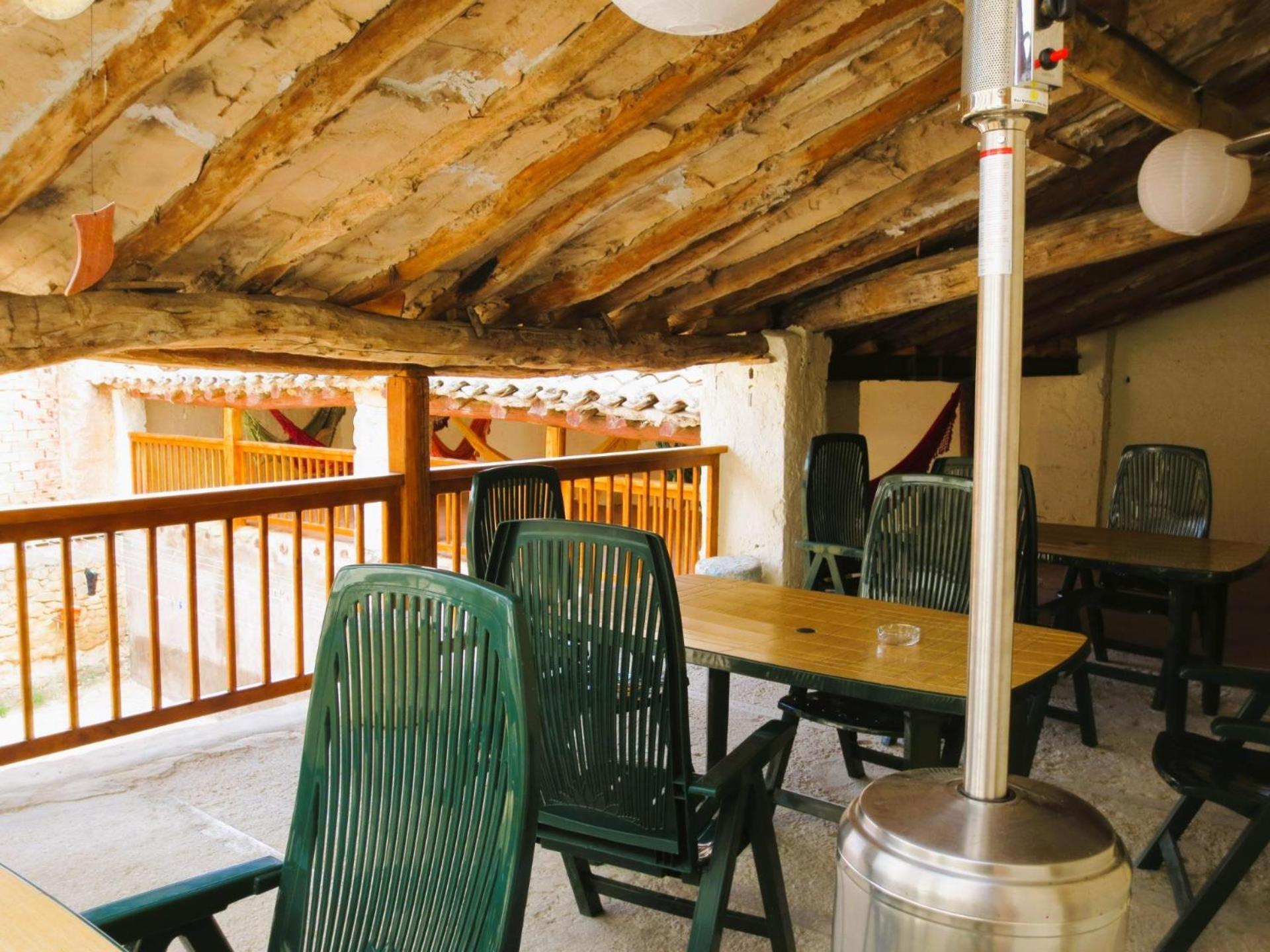 La Casa Magica Hostel Villatuerta Bagian luar foto