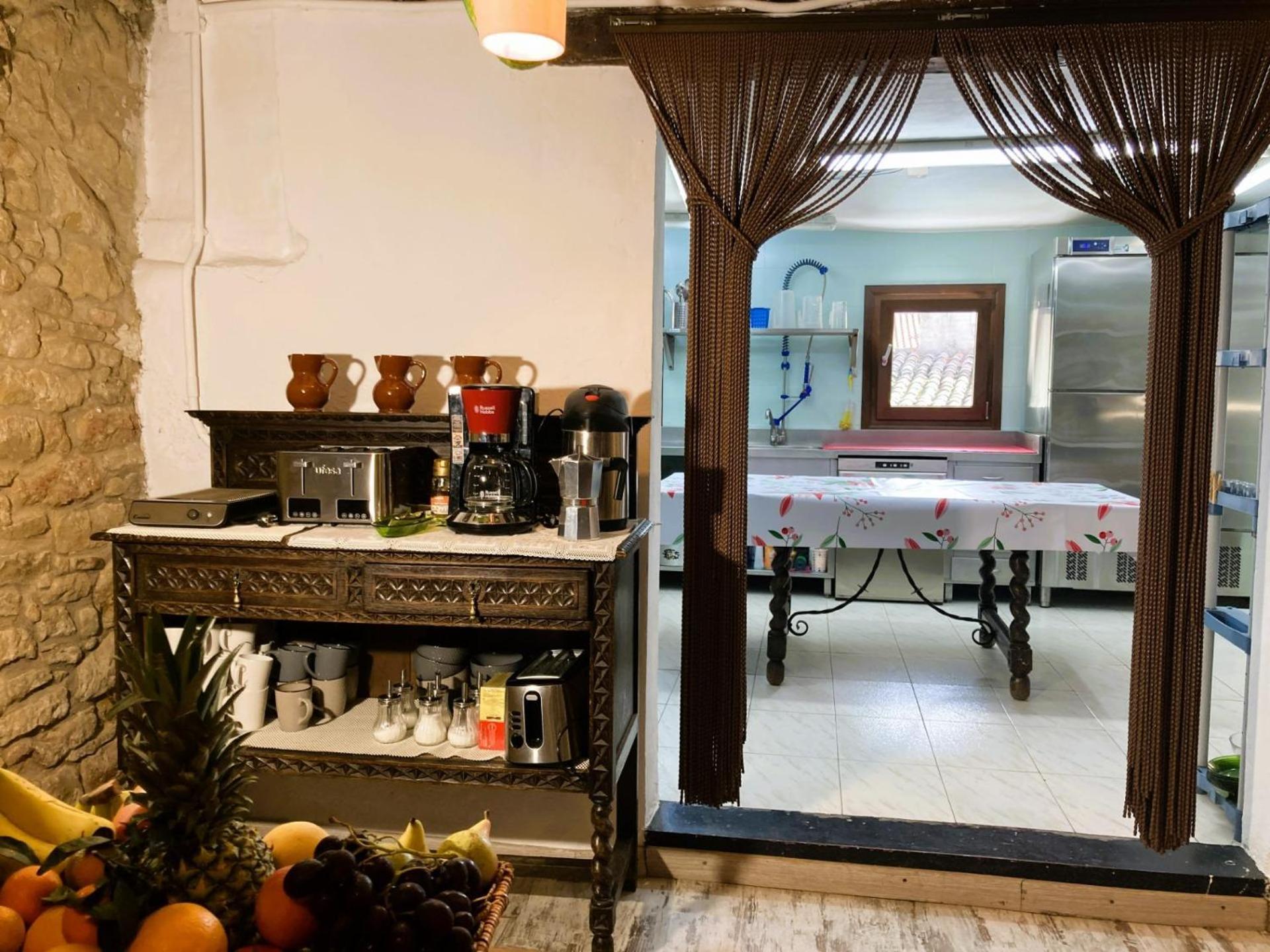 La Casa Magica Hostel Villatuerta Bagian luar foto